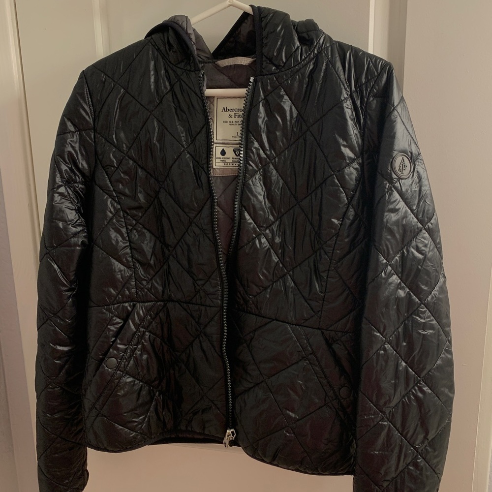 Abercrombie & Fitch Lightweight Packable Puffer Jacket